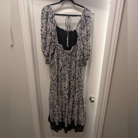 Anthropologie Smocked Midi Dress - Picture 8 of 8